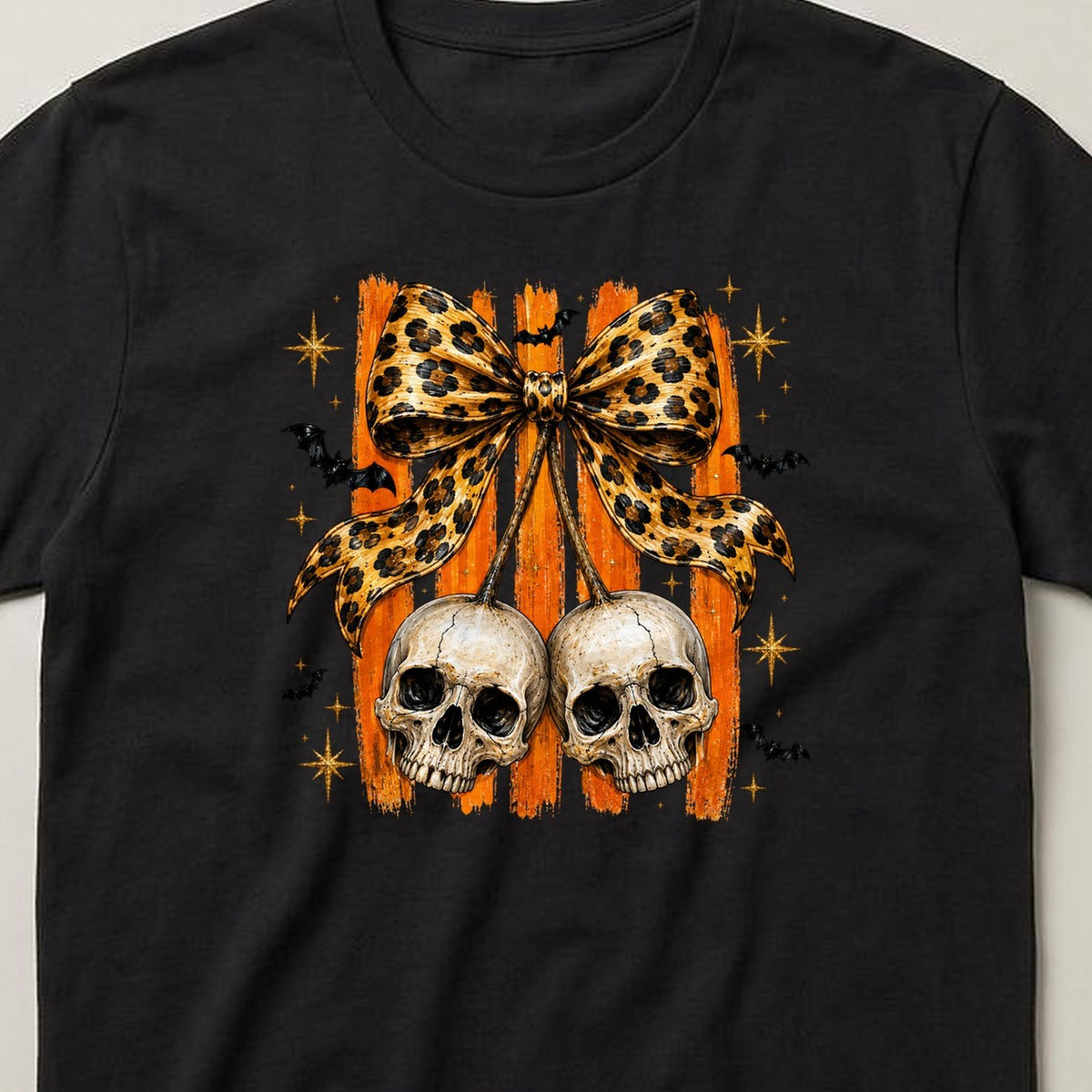 Leopard Bow Skulls t-shirt, black, close view of the print